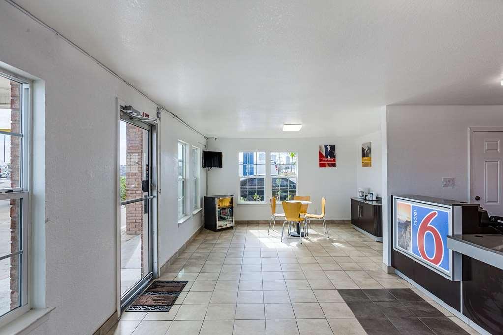 Motel 6 Fort Worth - Northside ภายใน รูปภาพ