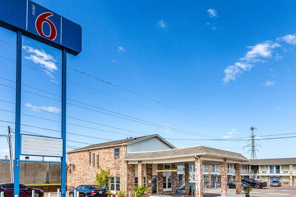 Motel 6 Fort Worth - Northside ภายนอก รูปภาพ