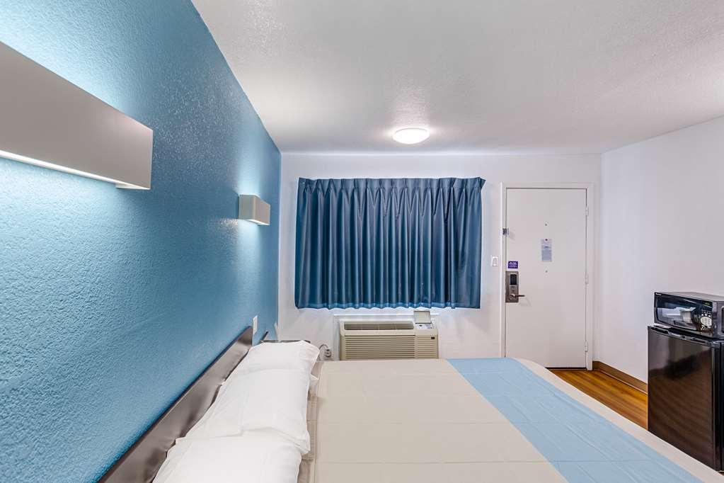 Motel 6 Fort Worth - Northside ห้อง รูปภาพ