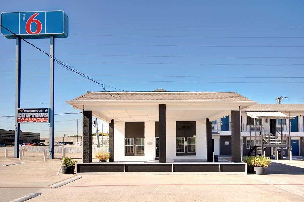 Motel 6 Fort Worth - Northside ภายนอก รูปภาพ