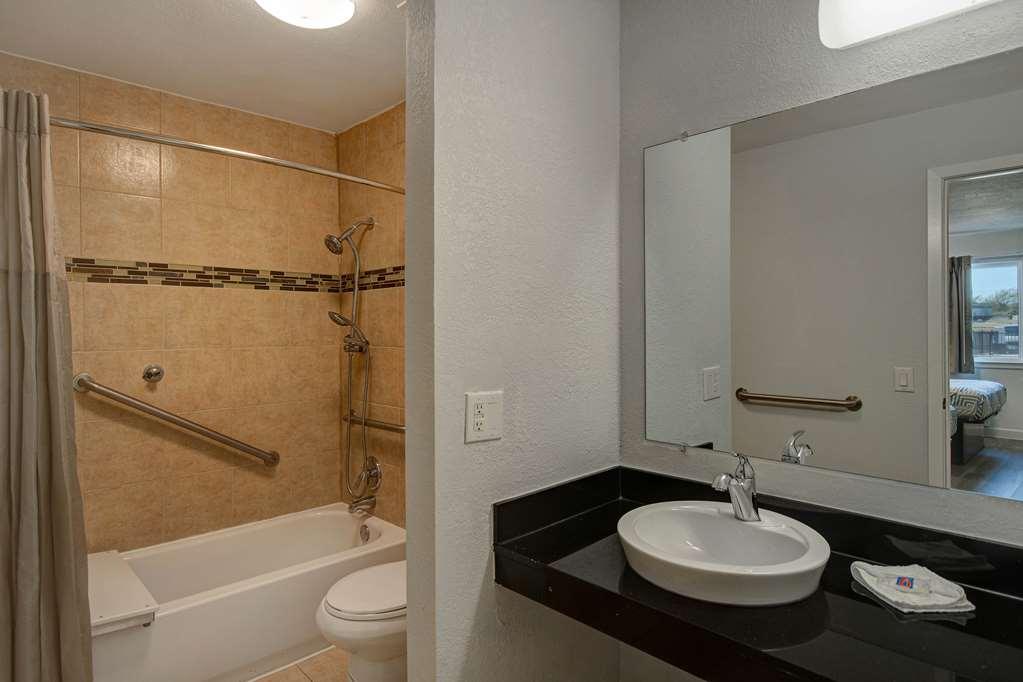 Motel 6 Fort Worth - Northside ภายนอก รูปภาพ