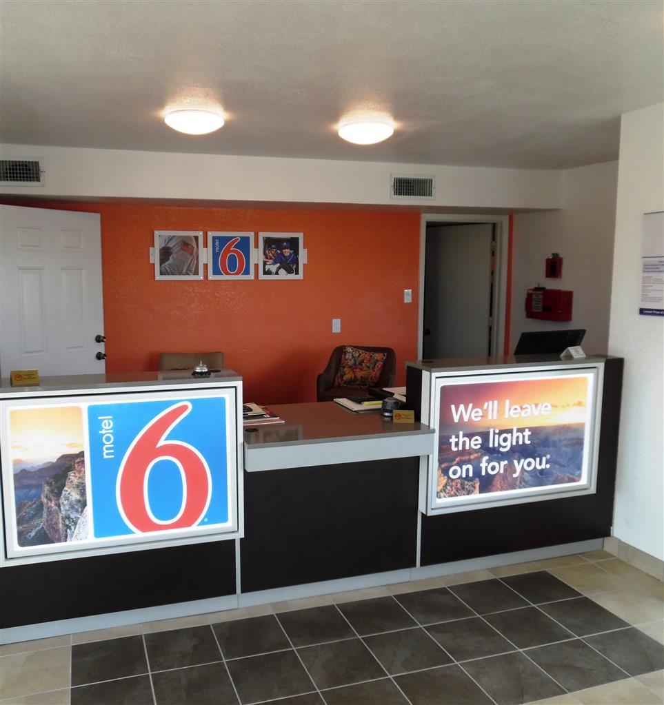 Motel 6 Fort Worth - Northside ภายใน รูปภาพ