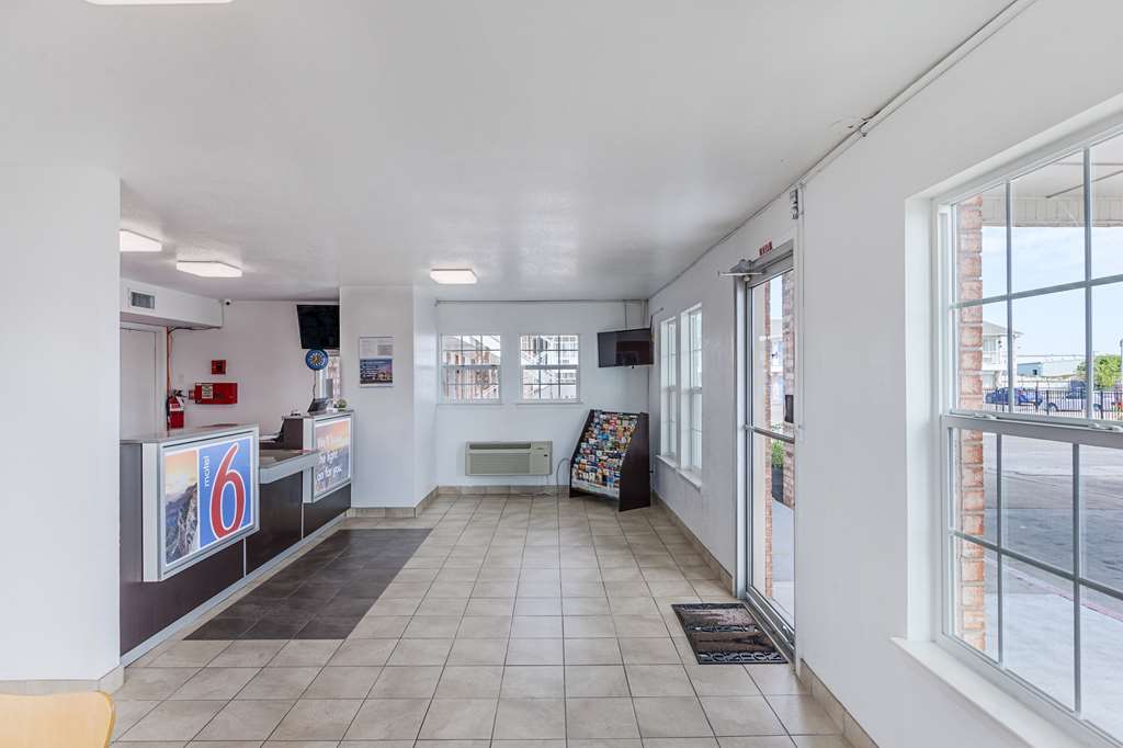 Motel 6 Fort Worth - Northside ภายใน รูปภาพ